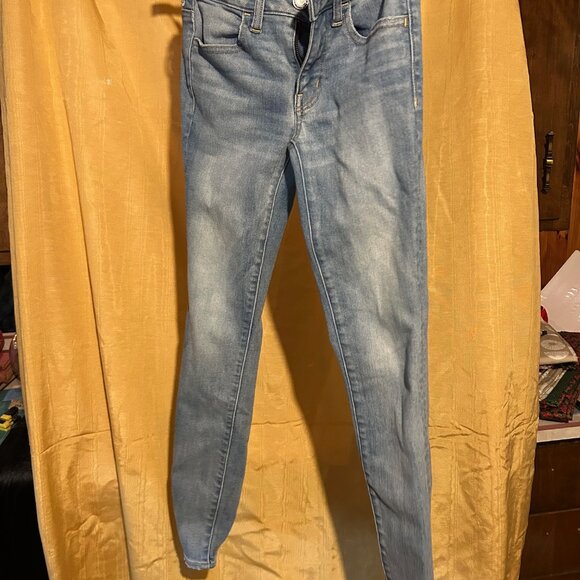 American Eagle  jeans - Picture 1 of 8
